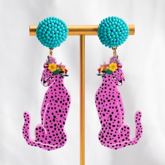 ✨Anthropologie Tatiana Beaded Pink Leopard Earrings - Picture 2 of 5